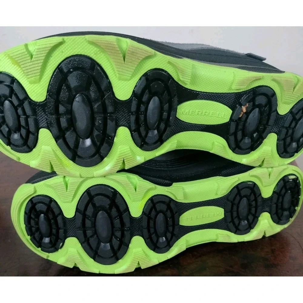 Merrell Thermo Shiver 2.0 Waterproof Boys' Winter Boots  Size 6M